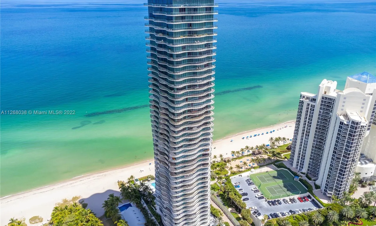 19575 Collins Ave # 28, Sunny Isles Beach FL 33160