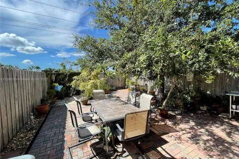 10914 SW 247th Ter, Homestead FL 33032