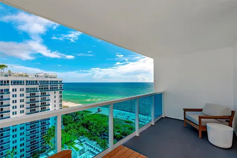 2301 Collins Ave, Miami Beach FL 33139