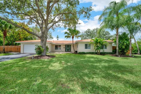 10451 SW 116th St, Miami FL 33176