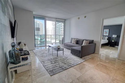 485 Brickell Ave # 1701, Miami FL 33131