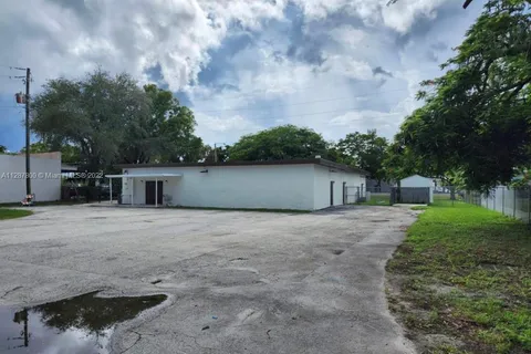 1601 S 21st Ave, Hollywood FL 33020