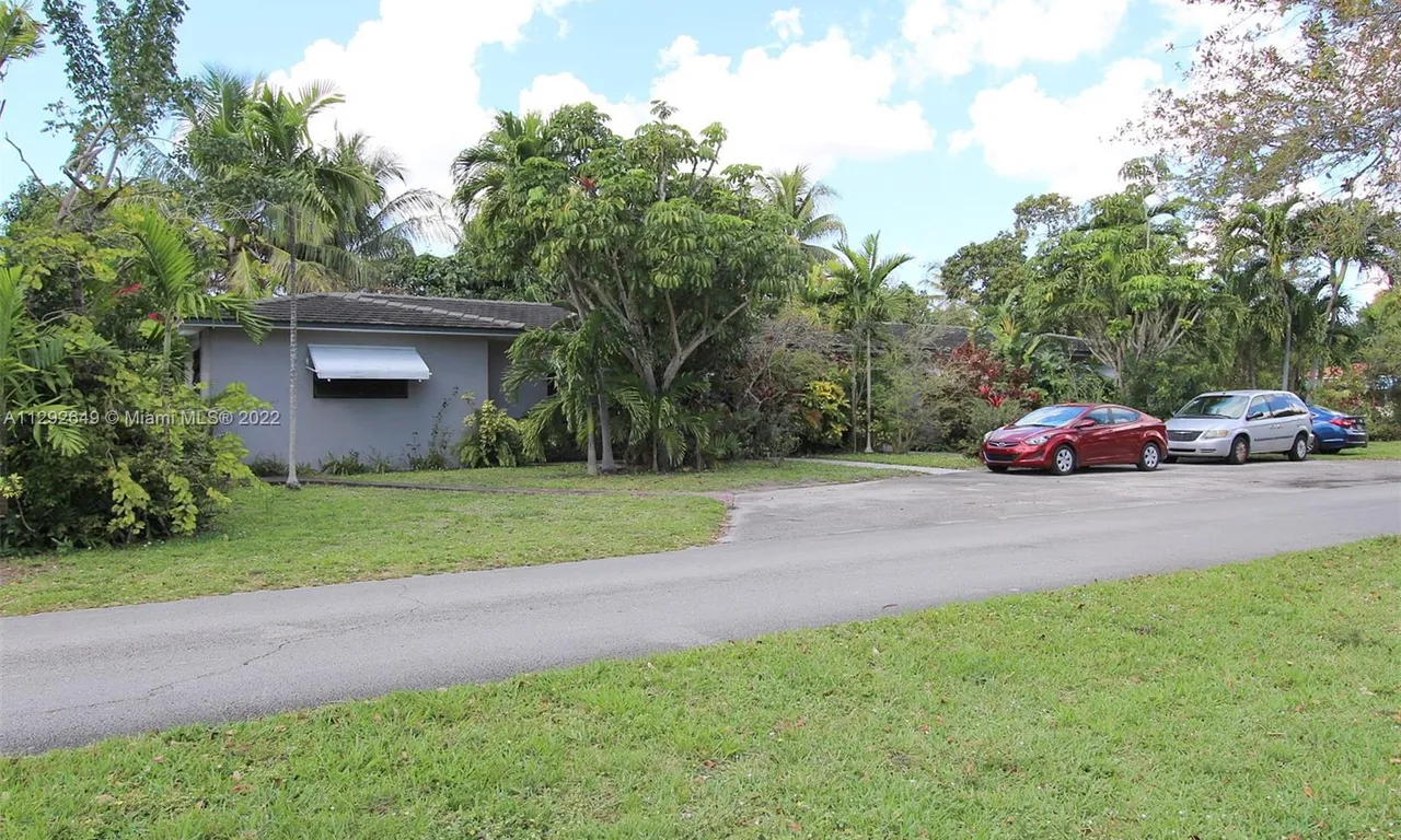 11920 NE 10th Ave, Biscayne Park FL 33161