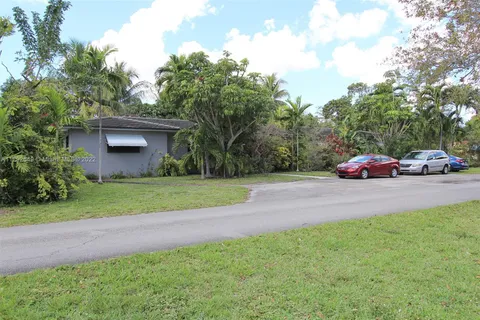 11920 NE 10th Ave, Biscayne Park FL 33161