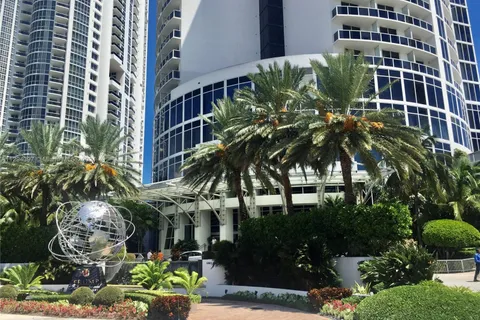 18001 Collins Ave # 501, Sunny Isles Beach FL 33160