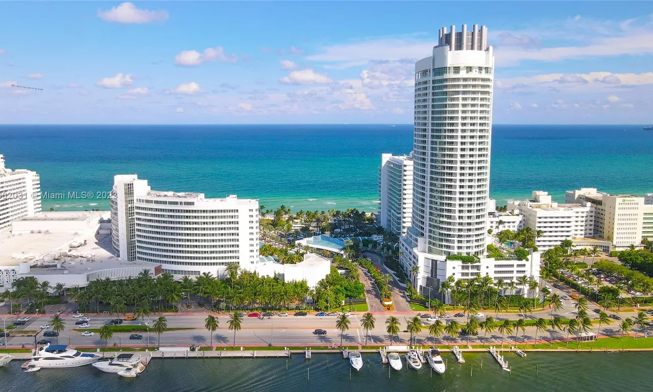 4401 Collins Ave # 814, Miami Beach FL 33140