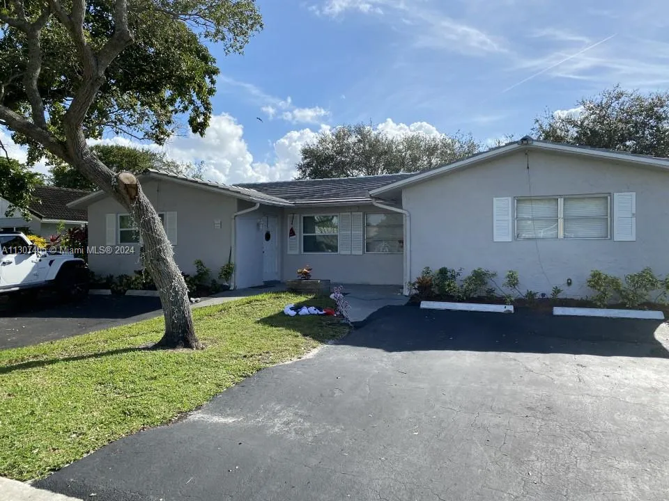 11200 NW 35th St, Coral Springs FL 33065