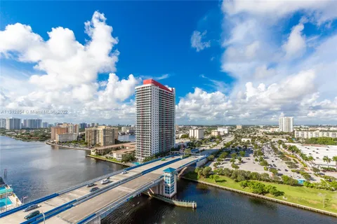 4010 S Ocean Dr # R2204, Hollywood FL 33019