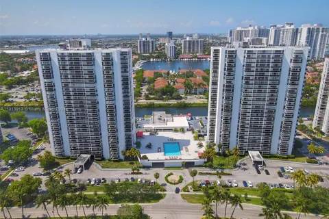 3675 N Country Club Dr # 2609, Aventura FL 33180