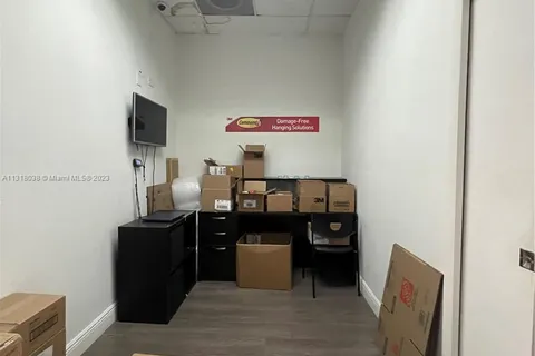 2638 B NW 97th Ave, Doral FL 33172