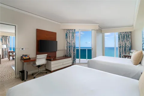 18001 Collins Ave # 2009, Sunny Isles Beach FL 33160