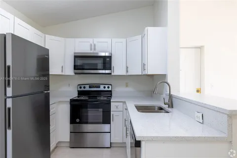 5550 NW 61st St # 525, Coconut Creek FL 33073