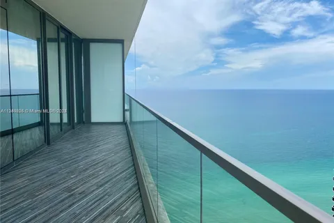 18975 Collins Ave # 3605, Sunny Isles Beach FL 33160