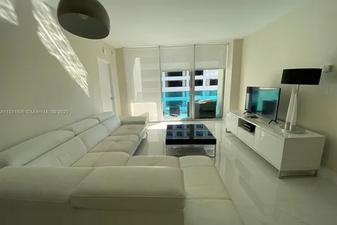4001 S Ocean Dr # 10F, Hollywood FL 33019