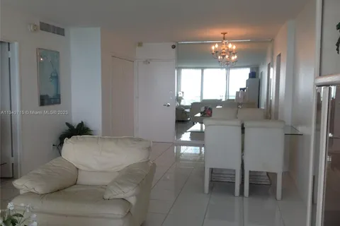 5151 Collins Ave # 1119, Miami Beach FL 33140