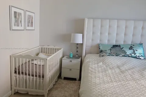 2501 S Ocean Dr, Hollywood FL 33019