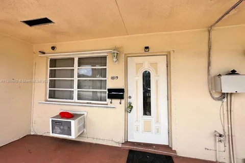 1819 NW 60th Ave # F, Sunrise FL 33313