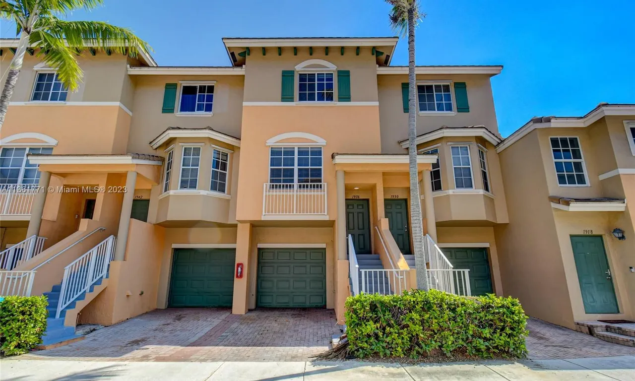1936 NE 5th St, Boynton Beach FL 33435