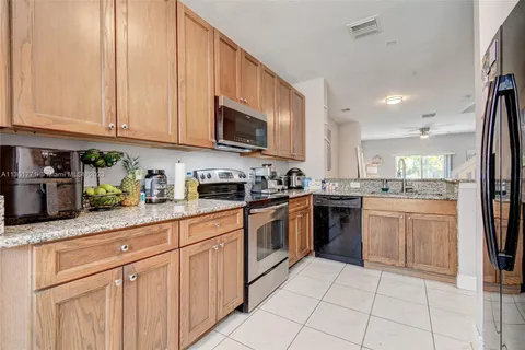 1936 NE 5th St, Boynton Beach FL 33435