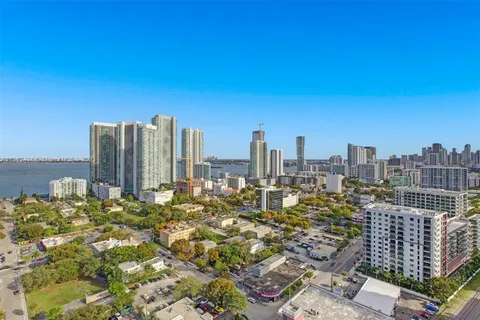 121 NE 34th St # 2705, Miami FL 33137