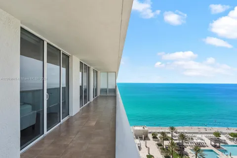 1830 S Ocean Dr # 1806, Hallandale Beach FL 33009