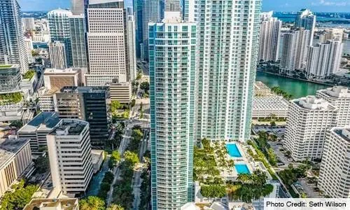 950 Brickell Bay Dr # 3505, Miami FL 33131