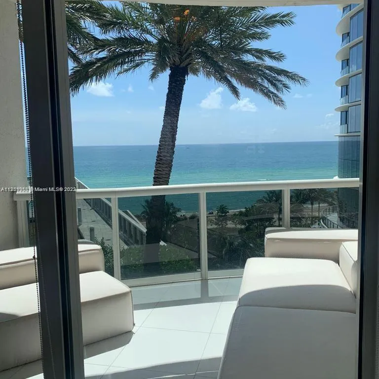 15811 Collins Ave # 406, Sunny Isles Beach FL 33160