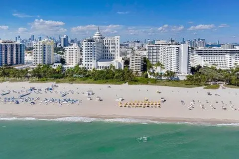 1621 Collins Ave # 403, Miami Beach FL 33139