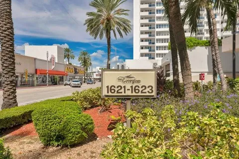 1621 Collins Ave # 403, Miami Beach FL 33139