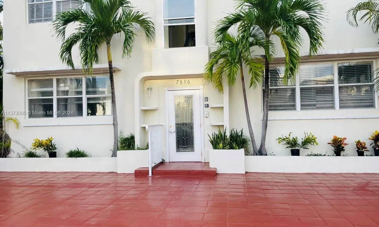 7636 Abbott Ave # 3, Miami Beach FL 33141