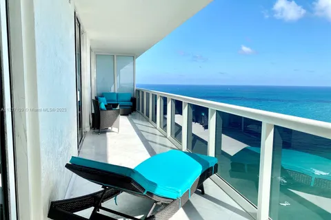 1830 S Ocean Dr # 3203, Hallandale Beach FL 33009
