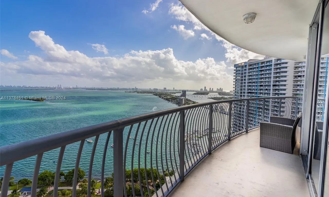 1750 N Bayshore Dr # 3201, Miami FL 33132