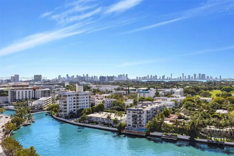 2555 Collins Ave # 1706, Miami Beach FL 33140