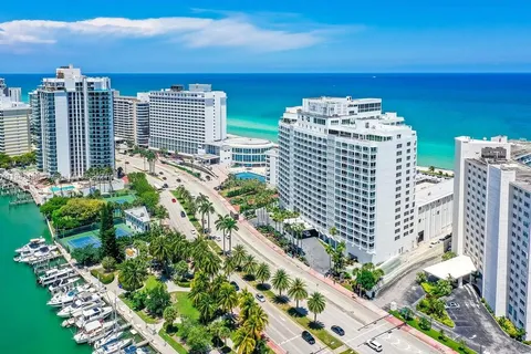 5401 Collins Ave # 601, Miami Beach FL 33140