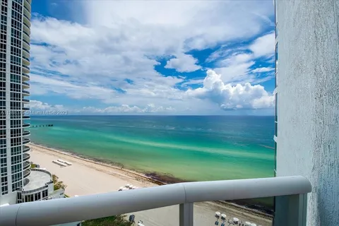 15811 Collins Ave # 1502, Sunny Isles Beach FL 33160