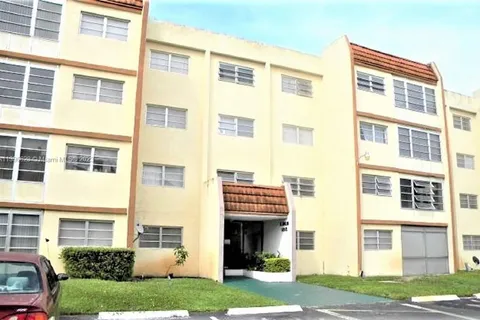 2451 NW 41st Ave # 302, Lauderhill FL 33313