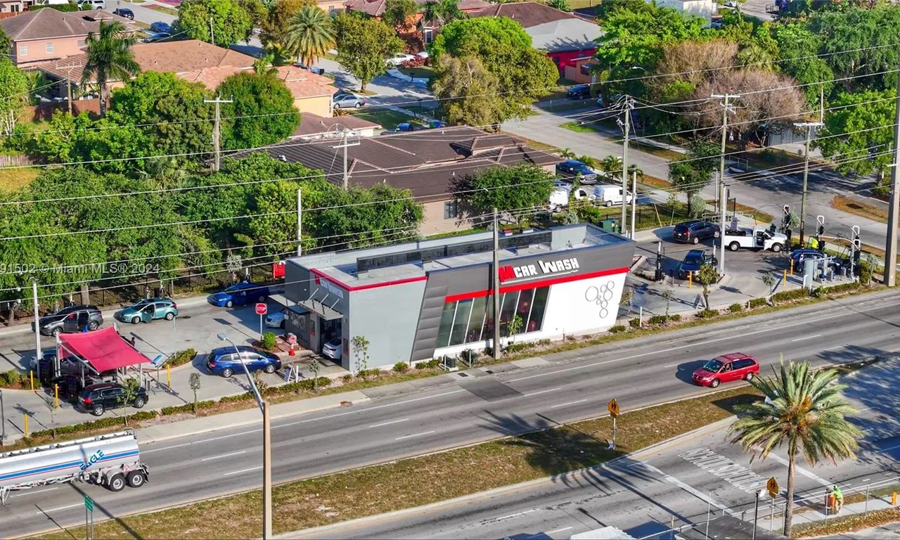 1080 NW 31st Ave, Fort Lauderdale FL 33311