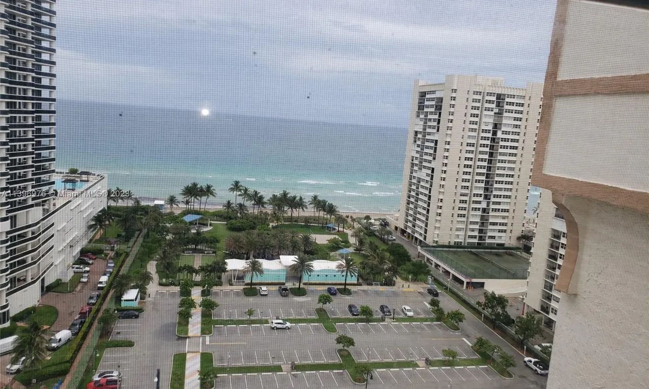 1865 S Ocean Dr # 19E, Hallandale Beach FL 33009