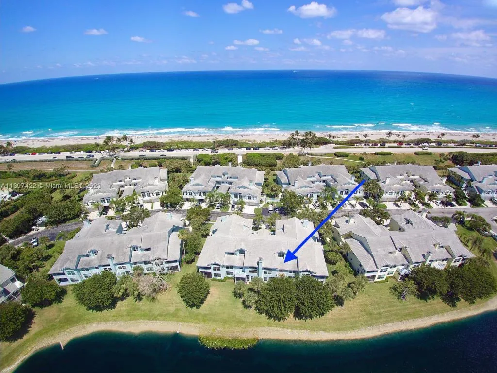 905 Mainsail Circle # 905, Jupiter FL 33477