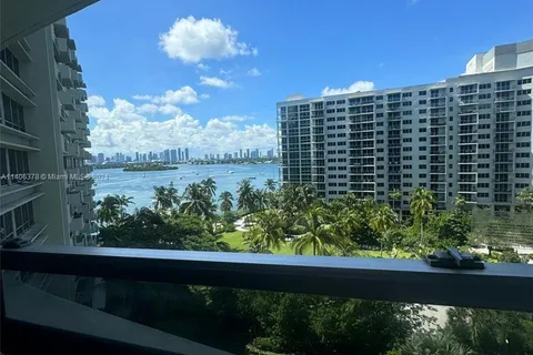 1500 Bay Rd # 856S, Miami Beach FL 33139