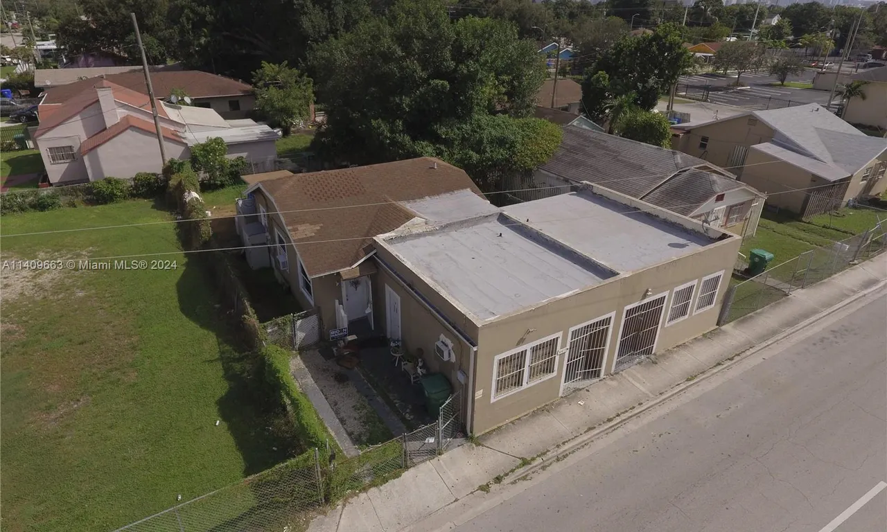 4419 NW 17 Ave, Miami FL 33142