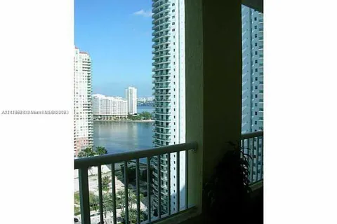 170 SE 14th St # 1401, Miami FL 33131