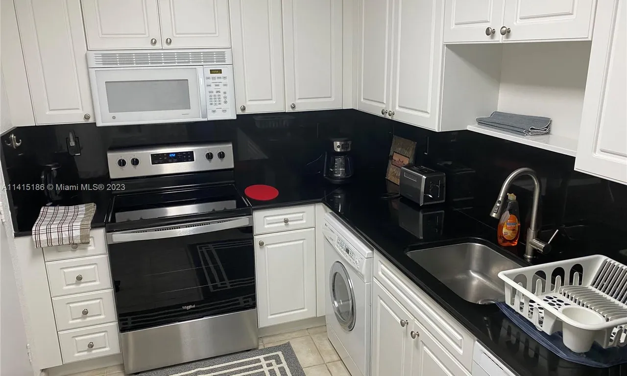 2501 S Ocean Dr # 828, Hollywood FL 33019