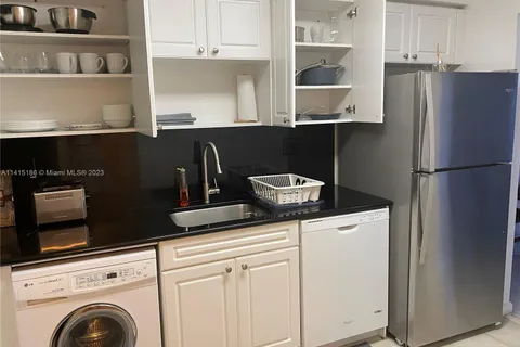 2501 S Ocean Dr # 828, Hollywood FL 33019