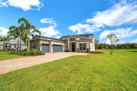 20157 SE Bridgewater Dr, Jupiter FL 33458