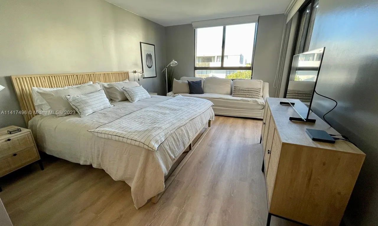 141 Crandon Blvd # 433, Key Biscayne FL 33149