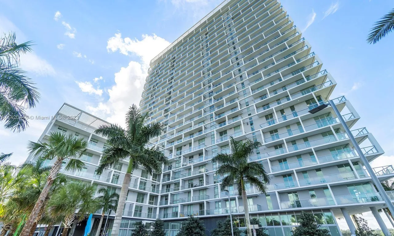 2000 Metropica Way # 1701, Sunrise FL 33323