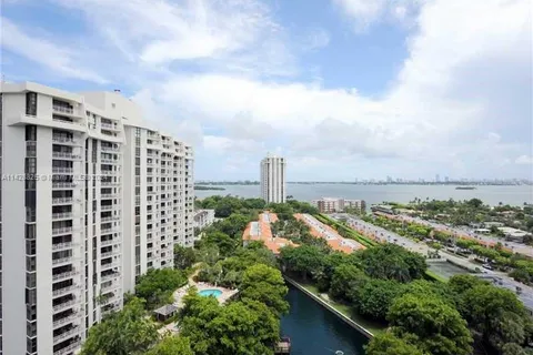 1000 QUAYSIDE TE # 509, Miami FL 33138