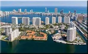 1000 W Island Blvd # 2612, Aventura FL 33160