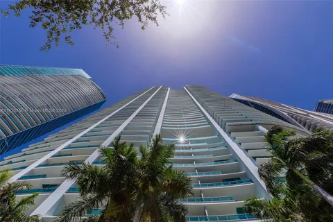 900 Biscayne Blvd # 1202, Miami FL 33132